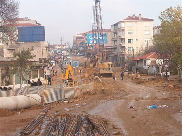 Ümraniye Dudullu Kavşağı Köprü Kavşak Ve Yan Yolları Düzenleme İnşaatı