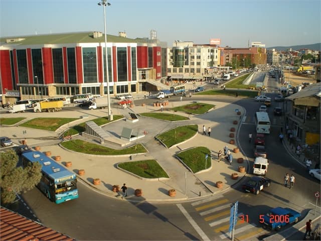 Ümraniye Dudullu Kavşağı Köprü Kavşak Ve Yan Yolları Düzenleme İnşaatı